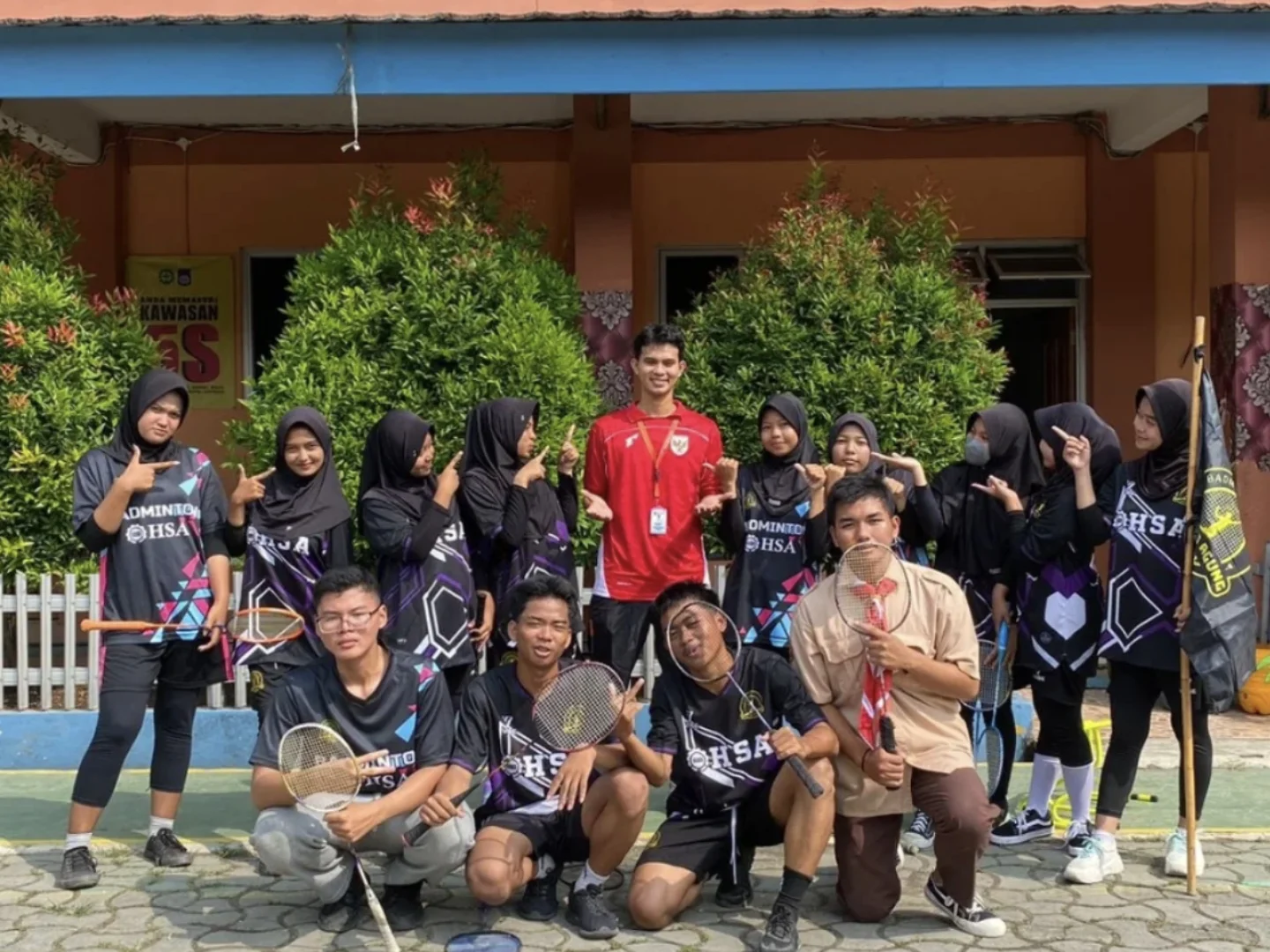 Badminton
